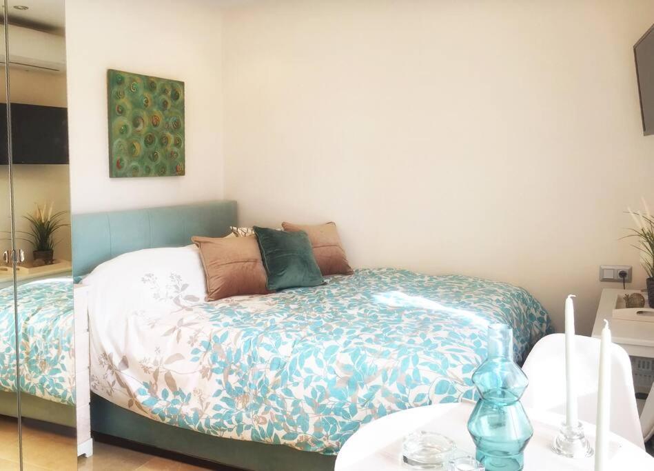 Emerald Mini Suite:Your Deluxe Studio In Kalamaria Thessaloniki Exterior photo